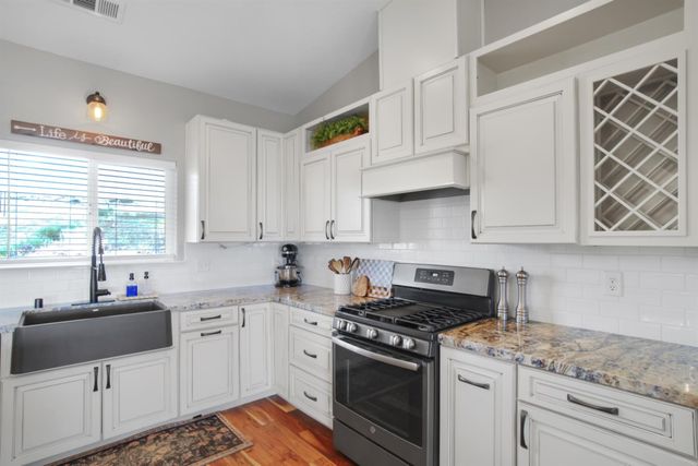 7991 S Shingle Rd, Shingle Springs, CA 95682