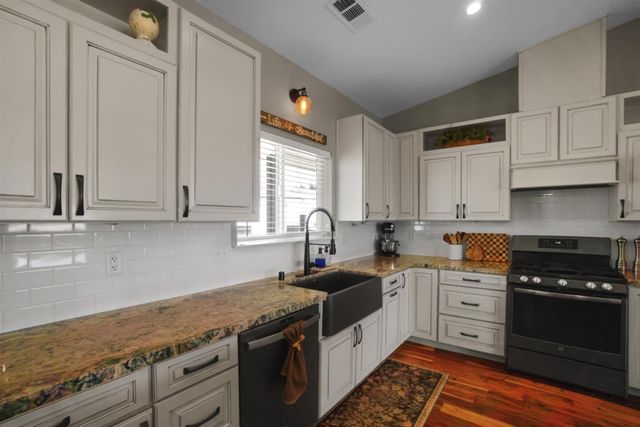 7991 S Shingle Rd, Shingle Springs, CA 95682