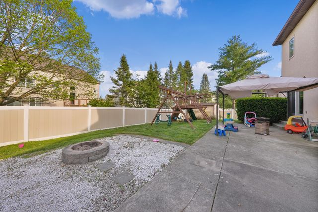 498 Olde Mill Drive, Westerville, OH 43082