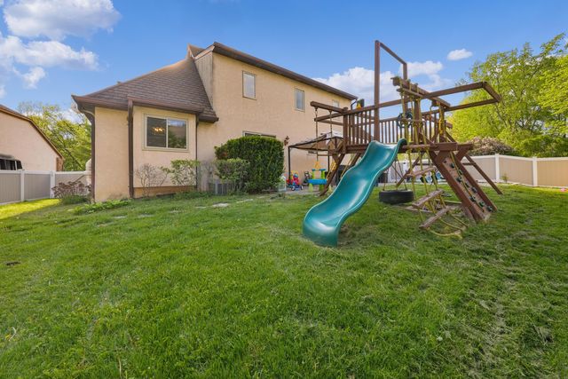 498 Olde Mill Drive, Westerville, OH 43082