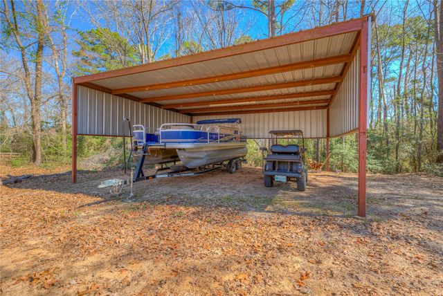 51 Roatan Drive, Point Blank, TX 77364