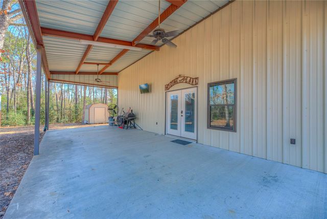 51 Roatan Drive, Point Blank, TX 77364