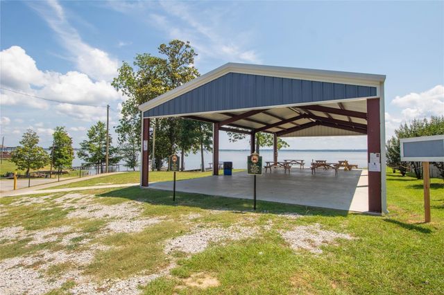 51 Roatan Drive, Point Blank, TX 77364