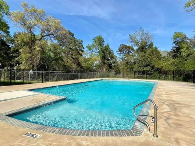 51 Roatan Drive, Point Blank, TX 77364