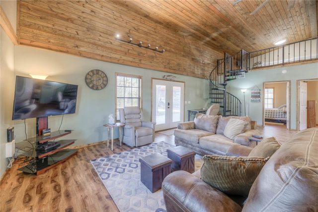 51 Roatan Drive, Point Blank, TX 77364