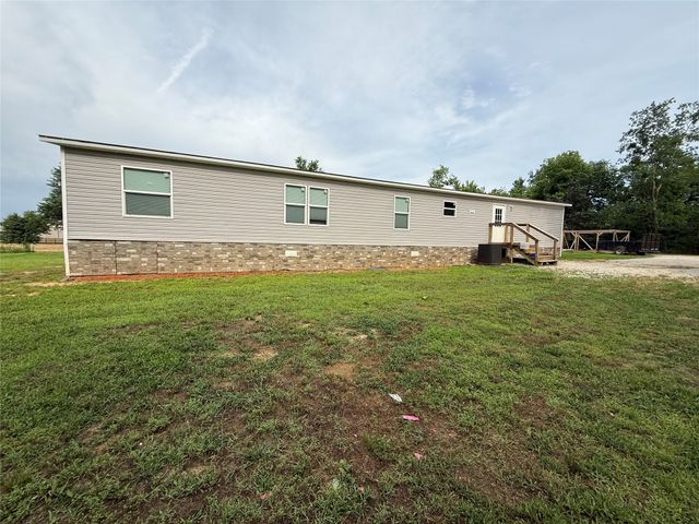 271 County Road 3604, Saltillo, TX 75478