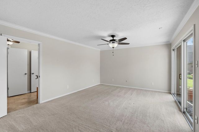 10331 Lynbrook Hollow Street, Houston, TX 77042