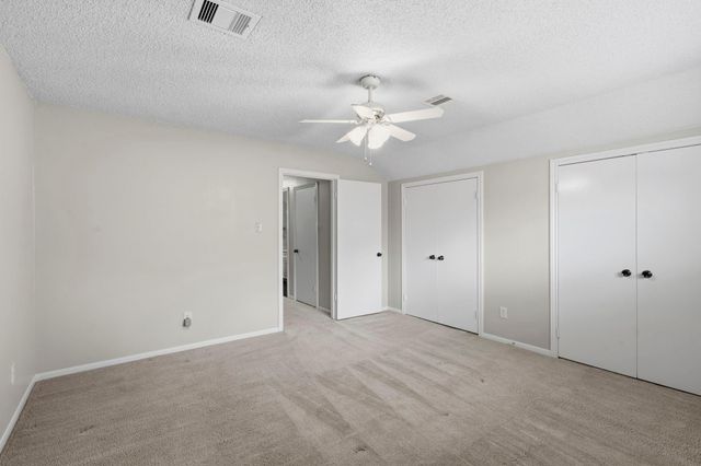 10331 Lynbrook Hollow Street, Houston, TX 77042