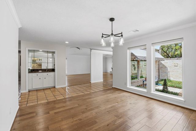 10331 Lynbrook Hollow Street, Houston, TX 77042