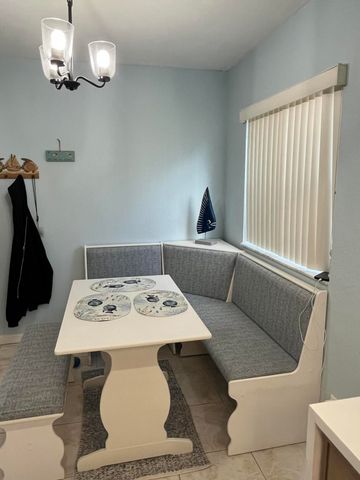 161 Saxony D, Delray Beach, FL 33446