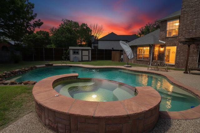 2300 Pinehurst Drive, Flower Mound, TX 76028