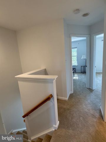 3969 CRESSIDA PL, Woodbridge, VA 22192