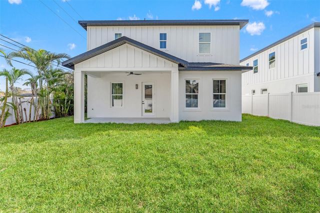 10198 HODSON PLACE, Seminole, FL 33776