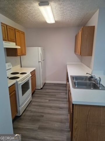 1364 Hollenbeck Lane, Riverdale, GA 30296