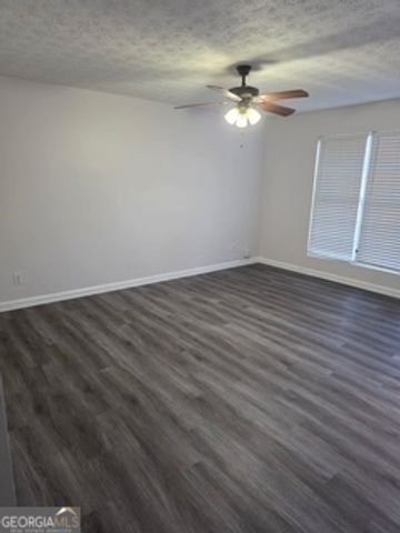 1364 Hollenbeck Lane, Riverdale, GA 30296