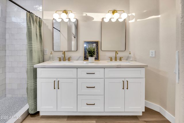 7846 W SOLANO Drive, Glendale, AZ 85303