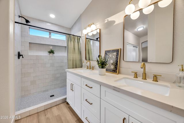 7846 W SOLANO Drive, Glendale, AZ 85303