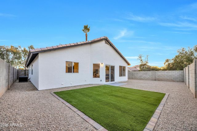 7846 W SOLANO Drive, Glendale, AZ 85303