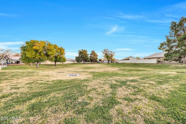 7846 W SOLANO Drive, Glendale, AZ 85303