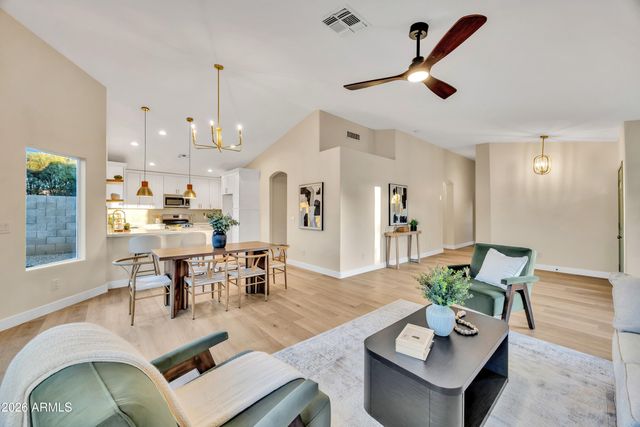 7846 W SOLANO Drive, Glendale, AZ 85303