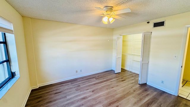 7030 Half Moon Circle 121, Hypoluxo, FL 33462