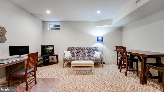 3555 BURNT HOUSE HILL RD, Doylestown, PA 18902
