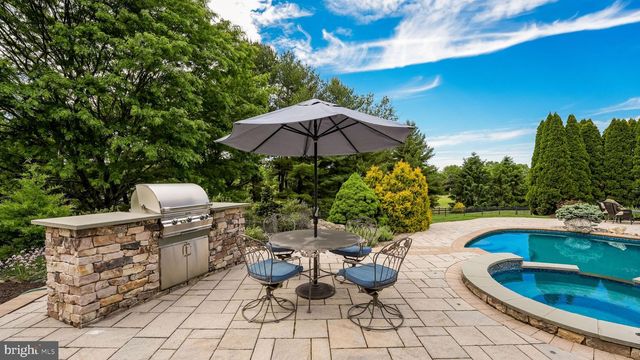 3555 BURNT HOUSE HILL RD, Doylestown, PA 18902