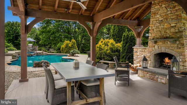 3555 BURNT HOUSE HILL RD, Doylestown, PA 18902