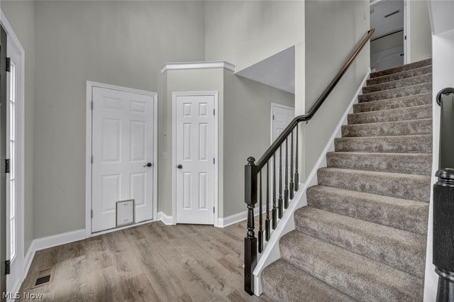 998 Woodfield Lane, Brunswick, OH 44212