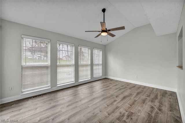 998 Woodfield Lane, Brunswick, OH 44212