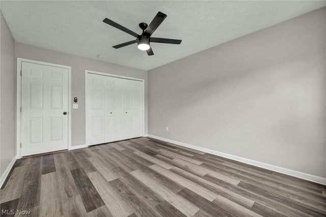 998 Woodfield Lane, Brunswick, OH 44212