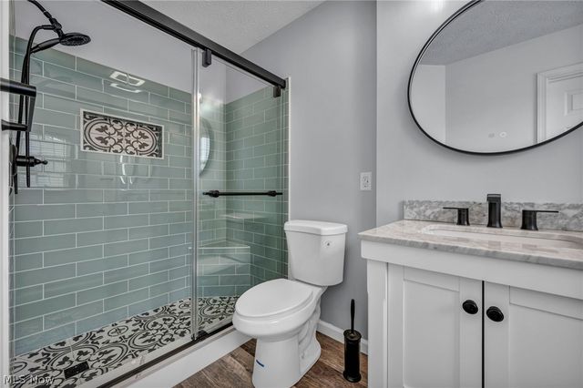 998 Woodfield Lane, Brunswick, OH 44212