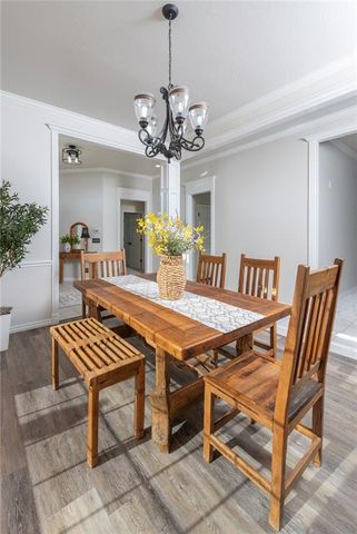 15805 Brenner Pass, Edmond, OK 73013