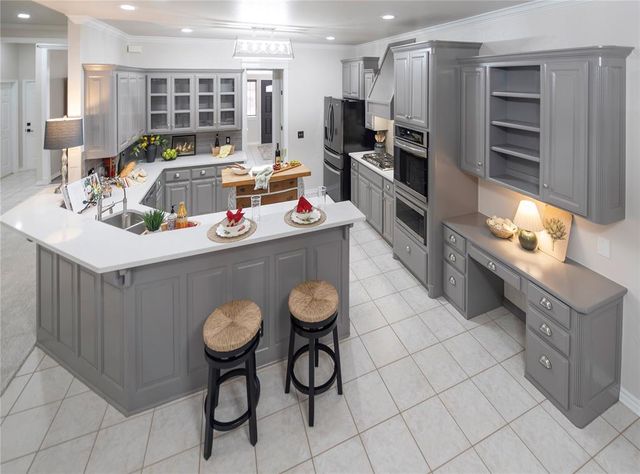 15805 Brenner Pass, Edmond, OK 73013