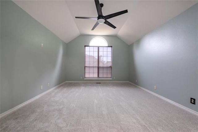 15805 Brenner Pass, Edmond, OK 73013