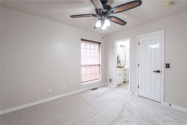 15805 Brenner Pass, Edmond, OK 73013