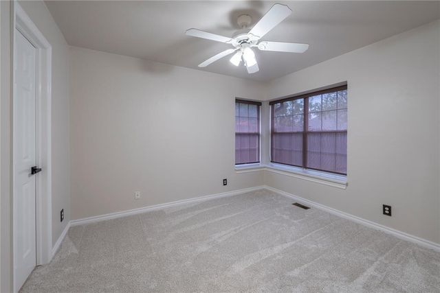 15805 Brenner Pass, Edmond, OK 73013