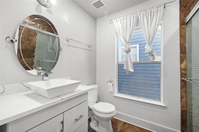 15903 S Alley Court, Houston, TX 77082