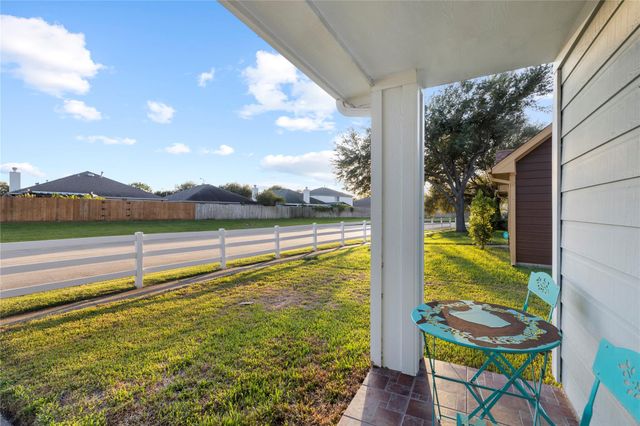 15903 S Alley Court, Houston, TX 77082