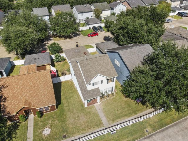 15903 S Alley Court, Houston, TX 77082