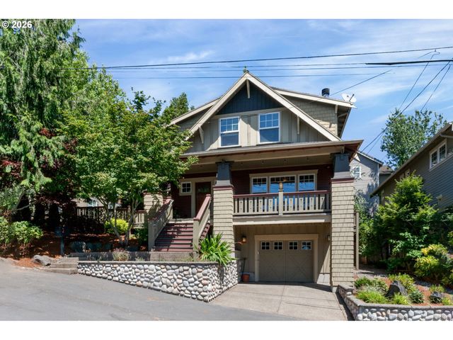2939 Sw CUSTER St, Portland, OR 97219
