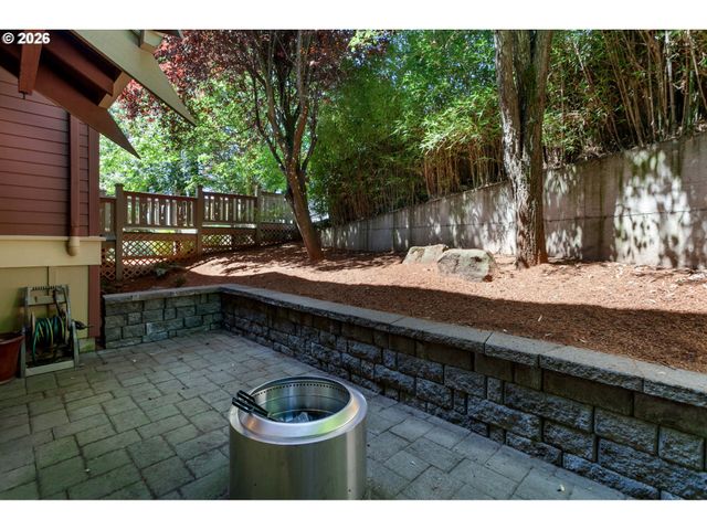 2939 Sw CUSTER St, Portland, OR 97219
