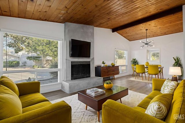 93 Chuparrosa Drive, San Luis Obispo, CA 93401