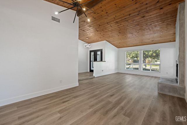 93 Chuparrosa Drive, San Luis Obispo, CA 93401