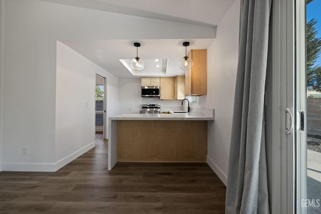 93 Chuparrosa Drive, San Luis Obispo, CA 93401