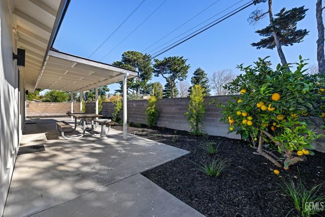 93 Chuparrosa Drive, San Luis Obispo, CA 93401