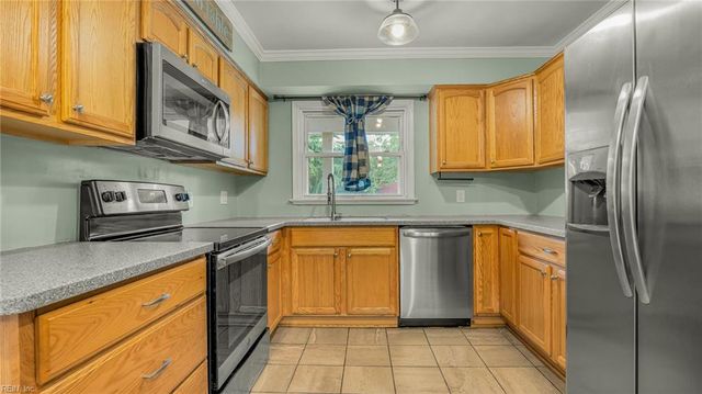 1222 Pascal PL, Norfolk, VA 23502