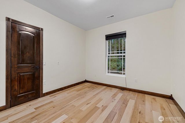 1059 Evergreen Lane, Freeland, WA 98249