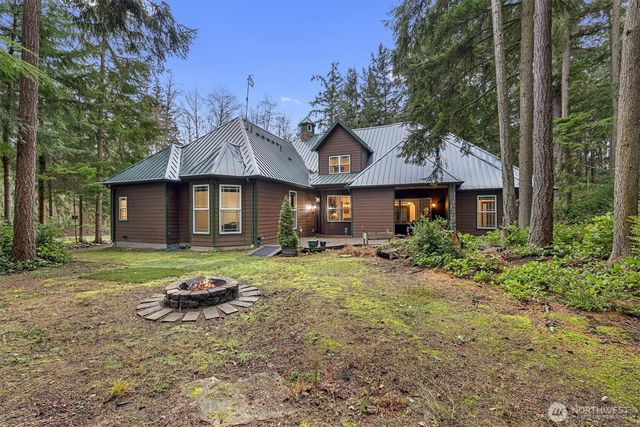 1059 Evergreen Lane, Freeland, WA 98249