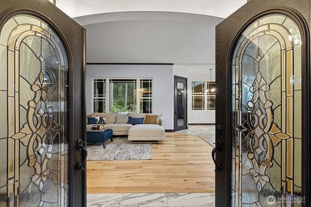 1059 Evergreen Lane, Freeland, WA 98249